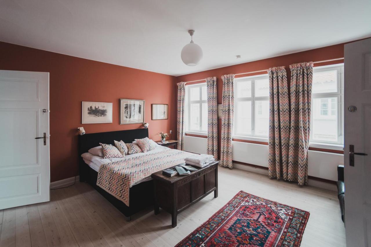 Bed and Breakfast Kjobing Manor Эрёскёбинг Экстерьер фото